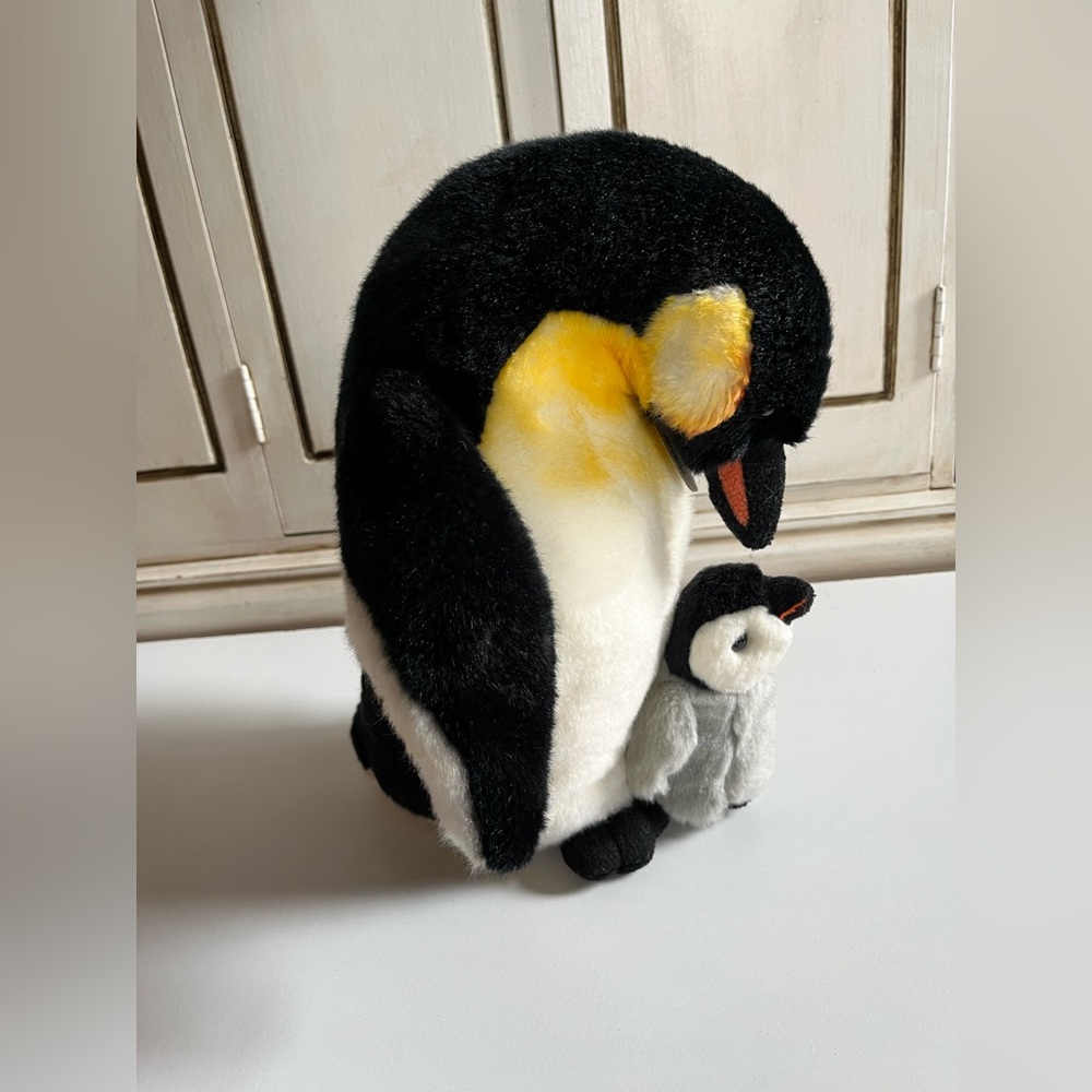 NWT Vintage Russ Yomiko Classics Mommy & Baby Penguin 11" Plush Stuffed Animal